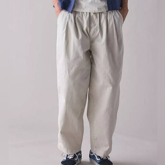 Urban Outfitters Pants - Urban Outfitters Grey Cropped Trousers Size Small
